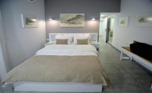 konak rooms l Skanderbeg Square