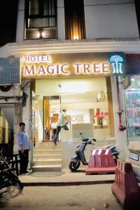 Hotel Magic Tree Karol Bagh Metro Station New Delhi