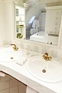 Hotels La Clairiere : Suite