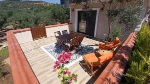 Semiramis Urla Guesthouse - Balıklıova