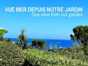 Dans un cadre dexception, Vue mer panoramique à Agay Côte dAzur, Village Vacances Cap Esterel, 2 chambres, avec jardin, golf, climatisation, Wifi, 5 piscines