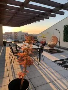 Amazing Penthouse with a Terrace - Bairro do Amial