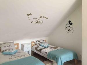 Maisons de vacances Gite la Quesnoye : photos des chambres