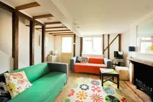 Period Cottage near Suffolk Coast and Forest - 奥福德