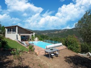 Appartements Nice apartment in Grimaud with private pool : photos des chambres