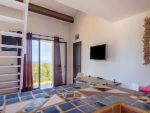 Appartements Nice apartment in Grimaud with private pool : photos des chambres