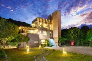 漫公館-烏曼斯的天空 - Chung-cheng-she