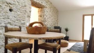 Appartements GITE 3* SAINT GUILHEM LE DESERT CHEZ MARIUS : photos des chambres