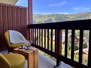 Appartement cosy proche pistes avec balcon - FR-1-688-33