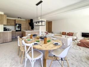 Spacieux apt rénové, ski aux pieds, cœur Mottaret, parking privé - FR-1-688-50