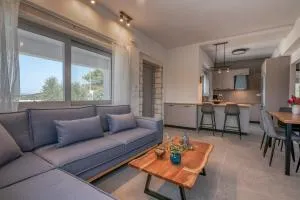 Gramvousa's Hidden Gem - Áyios Yeóryios