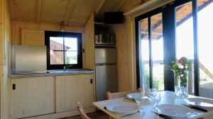 Campings Lodges du Camping les 4 Saisons : photos des chambres