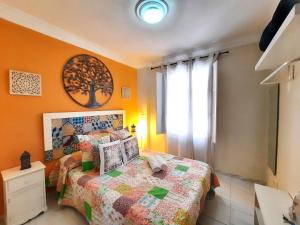 Budget and cute rooms with balcony Sevilla center