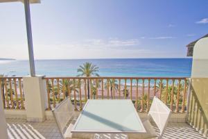 Panoramic Sea View Promenade