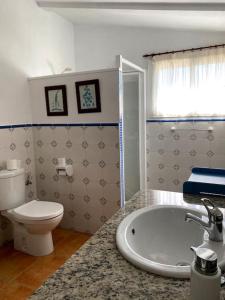 4 habitaciones, jardín y vistas al mar