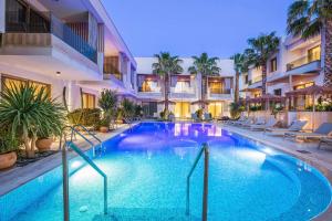 Pefki Deluxe Residences