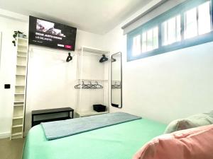 FM Beach Home - Renovated Apartment with swimming pool near Maspalomas Dunes & Beach