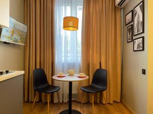 Апартаменти MYFREEDOM Оболонь Завжди тепло, поруч метро Почайна