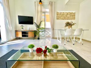 San Francisco Home by Gloove