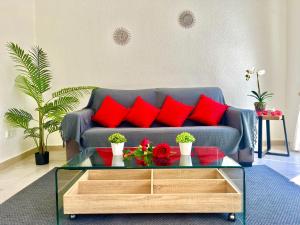 San Francisco Home by Gloove