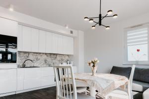 Jak u siebie w domu. Apartament w nowej dzielnicy.