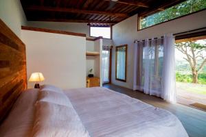 Luxury Villa Caoba- Private, Serene, Amazing Views at Finca Chilanga
