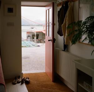 Roundstone Quay House