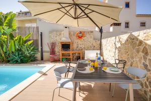 Private Deluxe 3BD Villa Pool Wi-Fi AC BBQ