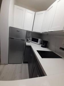 Modern Penthouse @ Sandcastles