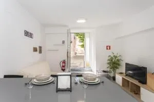 Lua's - Prédio Baixa Setúbal - Setubal