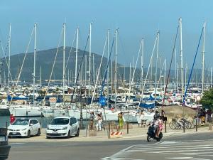 Appartamento Isola Catalana img32