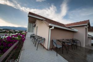 Apartments Pavićević