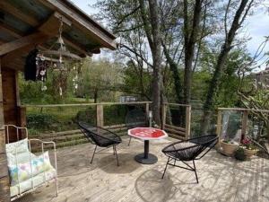 Maisons de vacances Gite Mareuil-sur-Lay-Dissais, 3 pieces, 5 personnes - FR-1-426-537 : photos des chambres