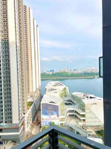R&F Princess Cove JBCC by Luxecocoo CK Johor Bahru CIQ