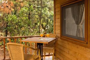 Secret Garden Hotel & Bungalows