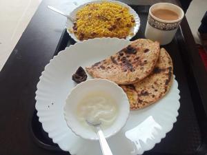 ATULYAM STAYS SUSHANT GOLF CITY LUCKNOW