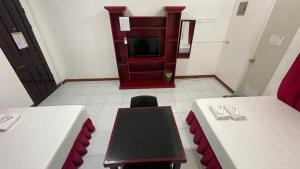 DESTINYS PLACE HOTEL - STAY COOL THIS SUMMER! COLD ROOMS!! CHEAPEST RATE! NEAR ROBINSONs XENTRO MALL!!