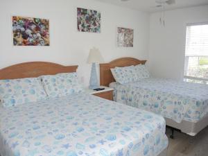 Brunswick Plantation Condo 1503M with Pool