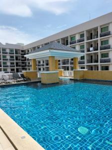 Arcadia beach continental