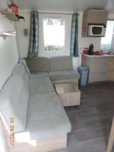 Campings MH9, 2 chambres, 6 personnes tout confort climatise : photos des chambres