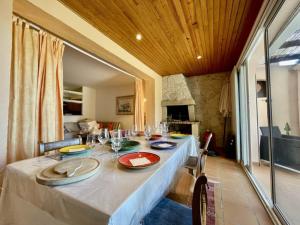 Villa à Cavalaire-sur-Mer avec piscine, sauna, parking et animaux acceptés - FR-1-226B-156