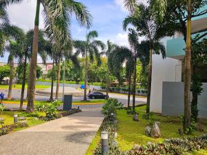 Acellynes Suites at The Residences at Commonwealth by Century