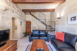 Dar ta Betta Farmhouse with private pool