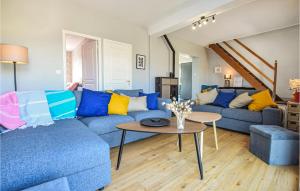 Maisons de vacances Amazing Home In Saint-germain-sur-ay With Wifi And 5 Bedrooms : photos des chambres