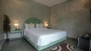 Whiteflower Resort Morjim