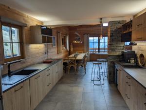 Chalets La Boutame : chalet au pied des pistes a Villard Reculas : photos des chambres