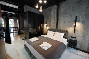 Monev Suites Hotel