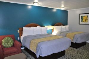 Deluxe Double Room room in Campbell's Motel Scottsburg