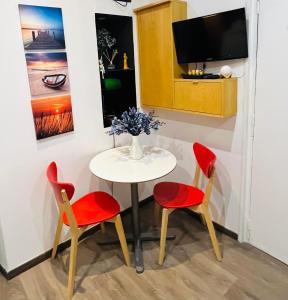 Chic flat in the heart of Marais near Pompidou Centre