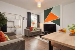 Haw Hill House - modern 4 bed - Featherstone